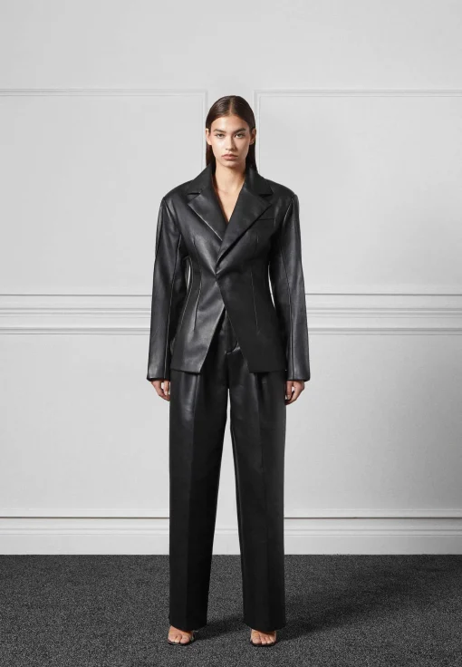 Vegan Leather Pleated Trousers with Eiffel Belt - Black